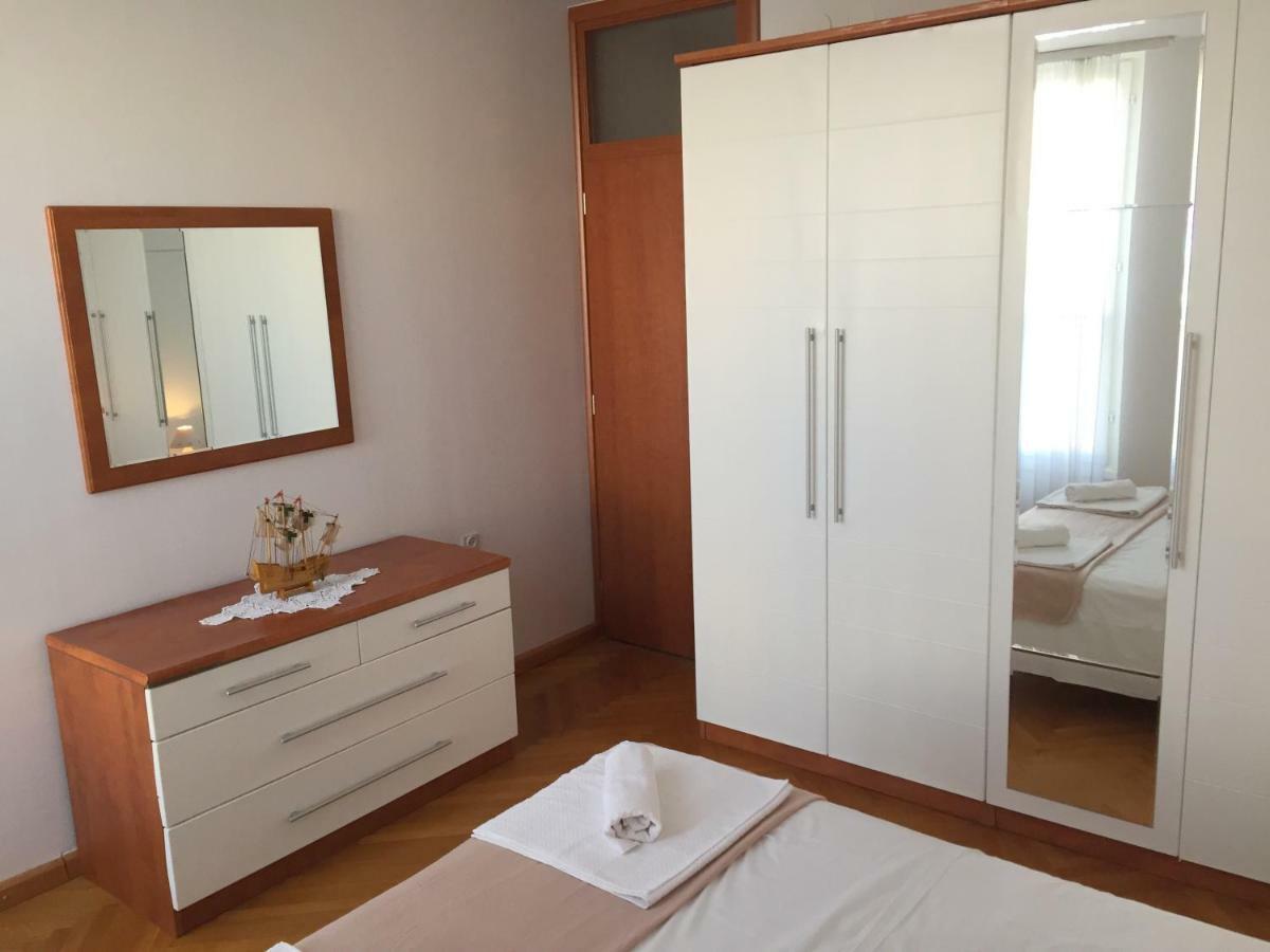 Apartment Trstenik Split Exterior foto