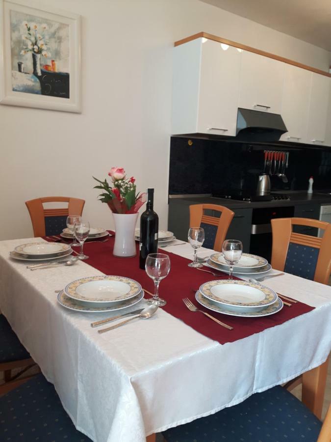 Apartment Trstenik Split Exterior foto